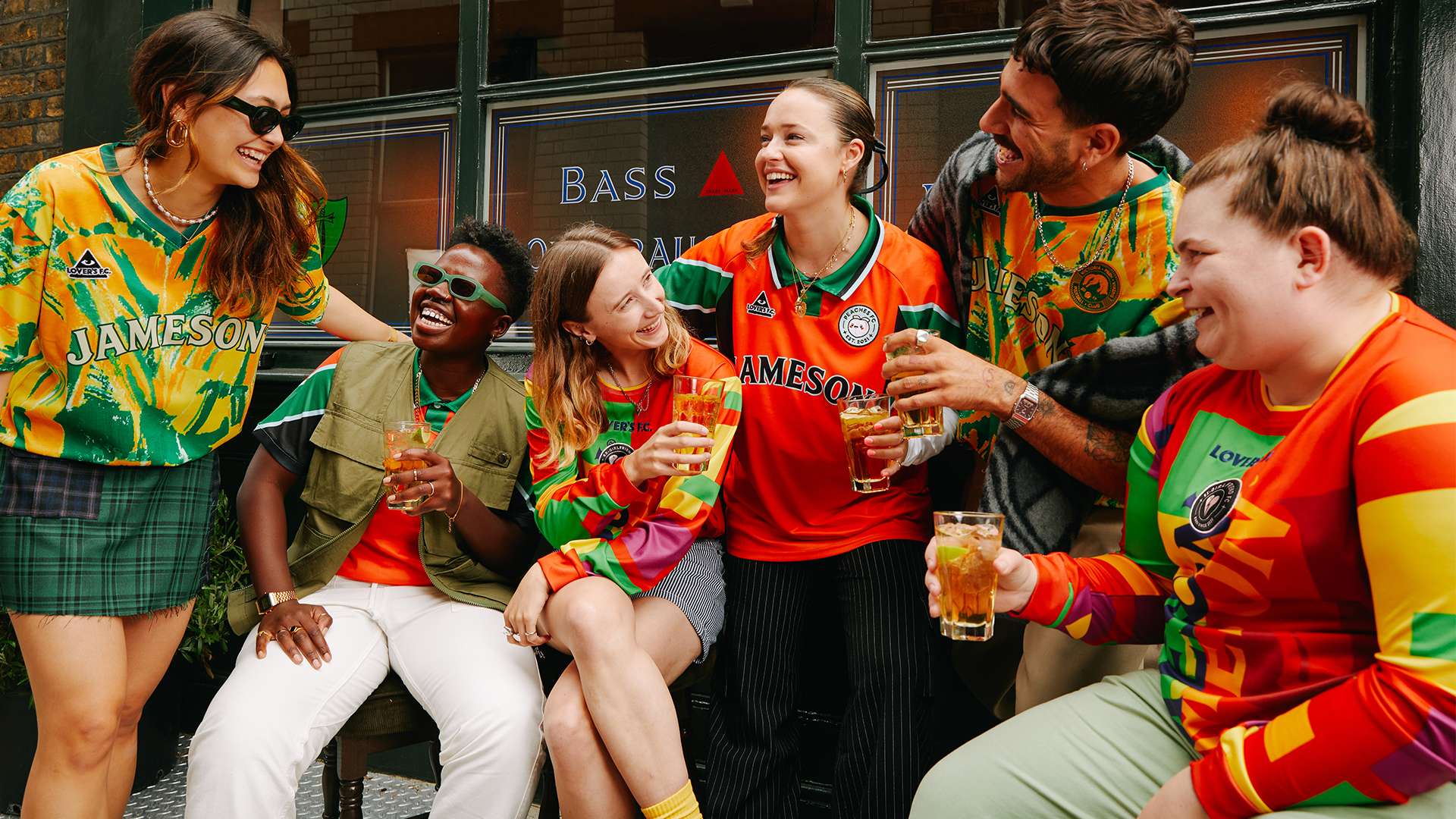 他们奉献了 他们奉献了